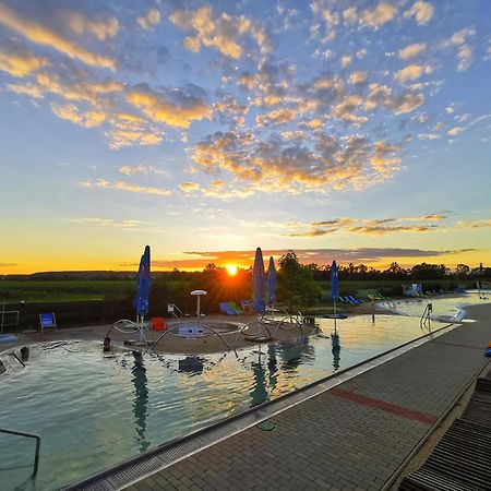 Drevenice Rapovce Novolandia Exteriér fotografie
